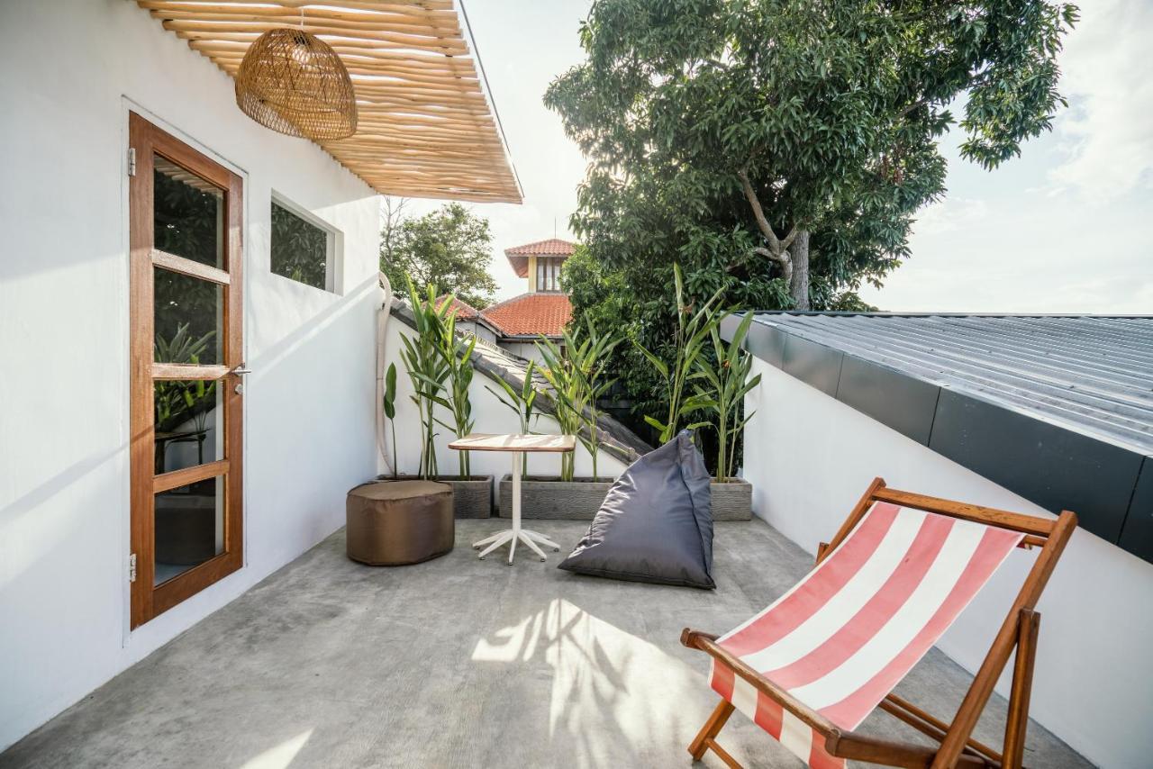 Batu Belig Living Managed By Cpm Bali Seminyak Exterior foto